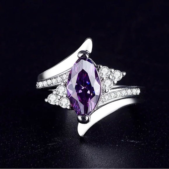 PURPLE GEMSTONE RING - Picture 8 of 8